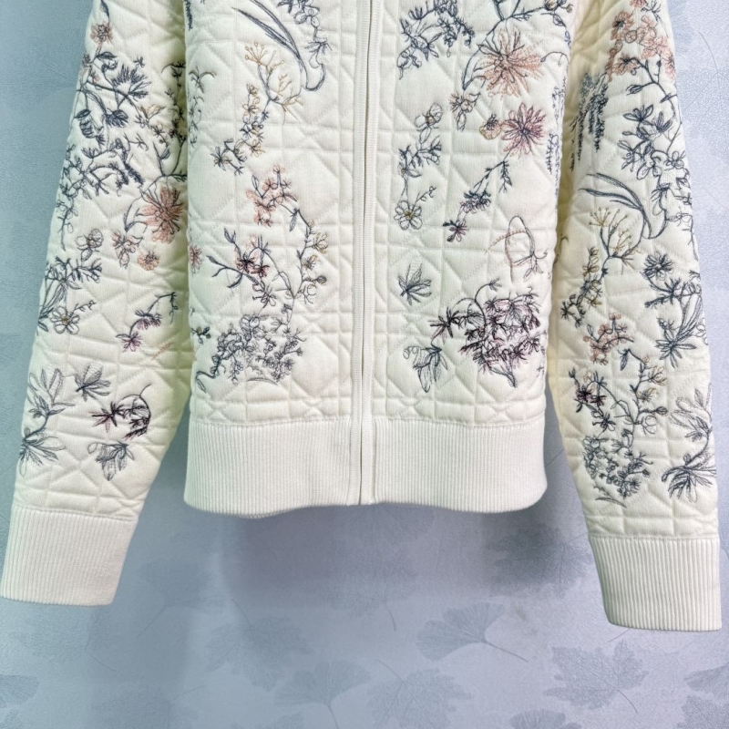 chr1st1an D10r sweaters